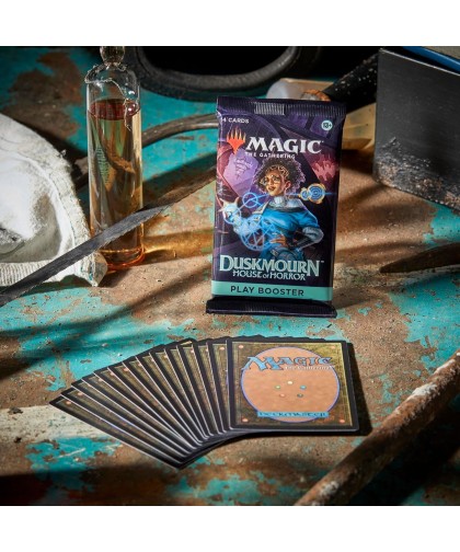 Magic: The Gathering Duskmourn: House of Horror Play Booster Box